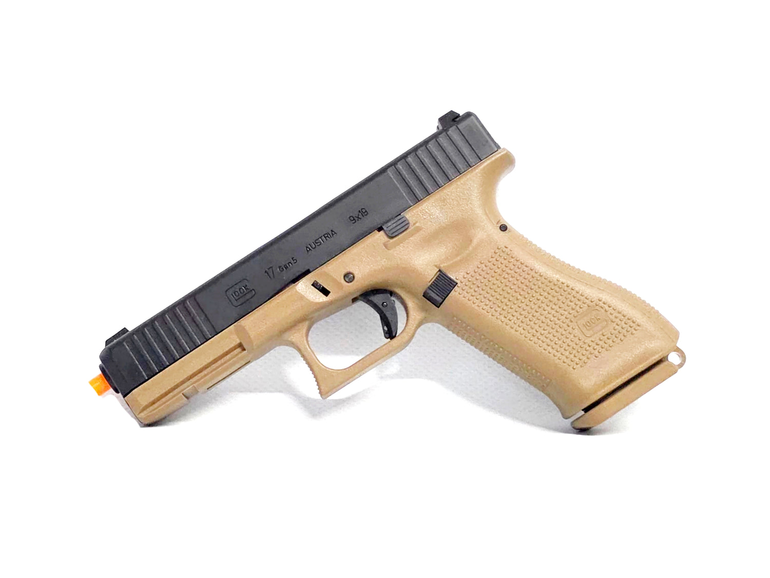 Umarex Glock 17 Gen 5 GBB Pistol (French Army Version) w/ Real Glock Case & Back Strap (by VFC)