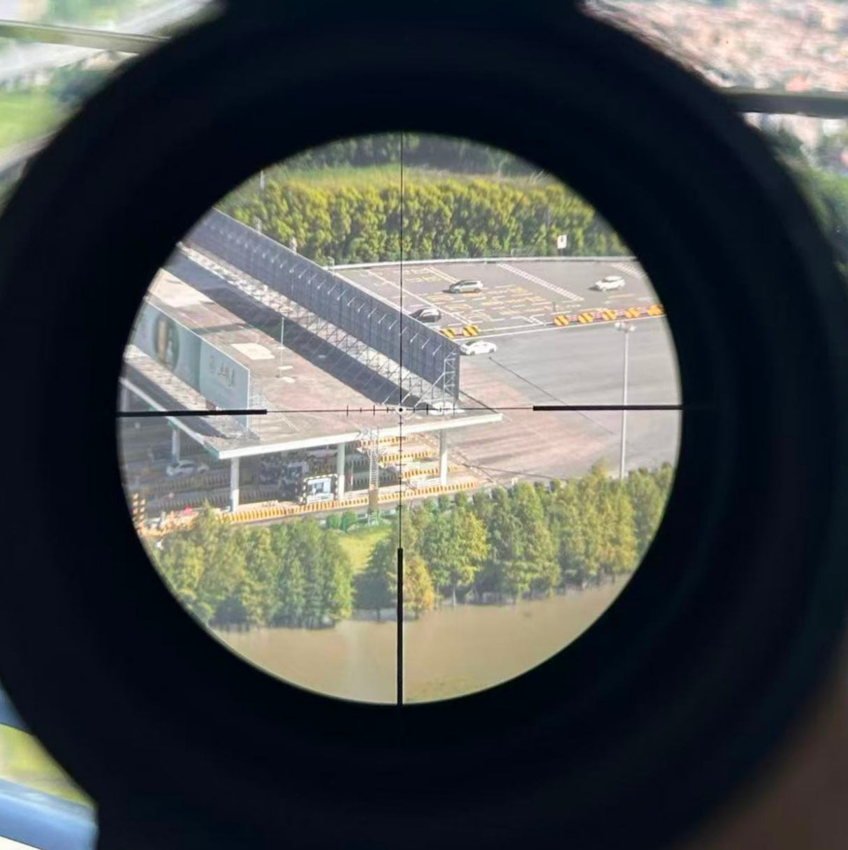 Sotac RZR 1-6x24 LPVO Rifle Scope with GEISSELE Style Mount Ring - FDE