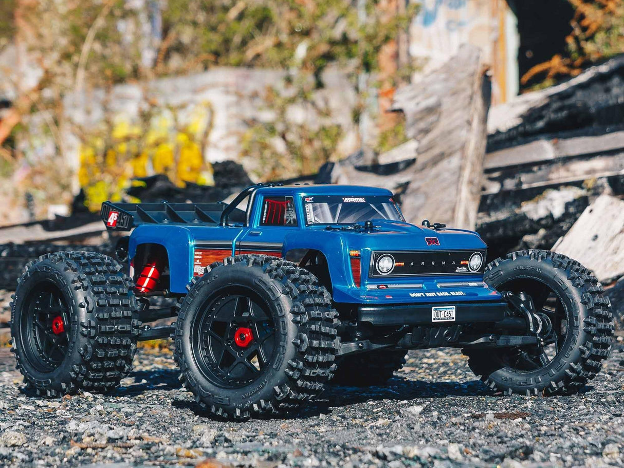 Arrma 1/10 Outcast 4X4 4S V2 BLX Stunt Truck RTR - Blue-16