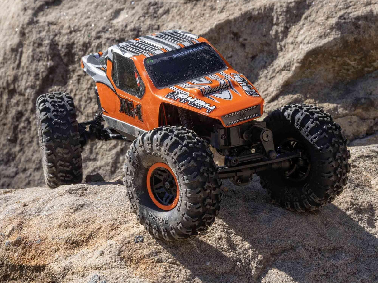 Axial 1/24 AX24 XC-1 4WS Crawler Brushed RTR - Orange-17