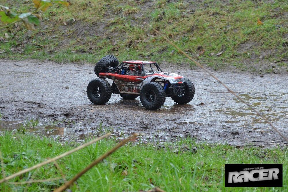 FTX Outlaw 1/10 Brushed 4WD Ultra-4 RTR Buggy-13