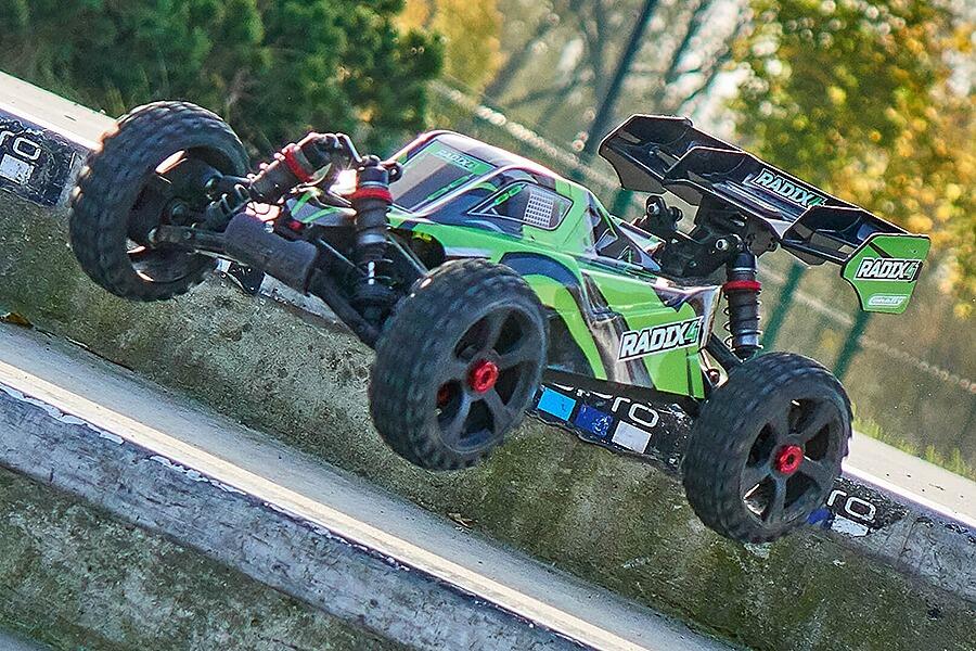 Team Corally Radix XP 4S Buggy 1/8 SWB Brushless RTR-15